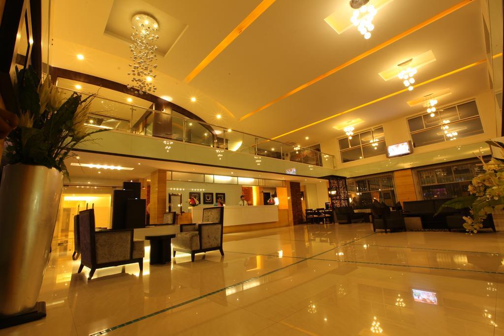 Mirasol Resort Daman Exterior photo